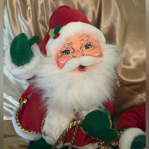 ANNALEE 18" Santa Claus & Mrs. Claus Jinglebell Christmas Dolls, Mobilitee, 2006 - Picture 7 of 10